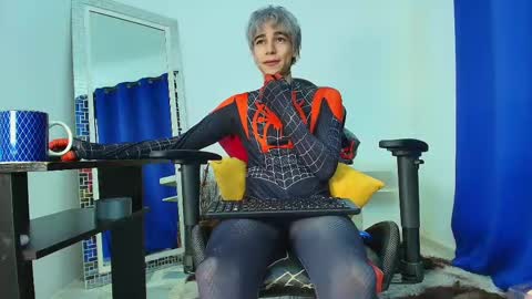 Snapshot of zacktk7 chatting on March 6, 6:16 pm zack online show from March 6, 6:16 pm