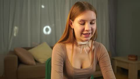 Snapshot of zadabercher chatting on October 13, 1:33 pm Marina online show from October 13, 1:33 pm