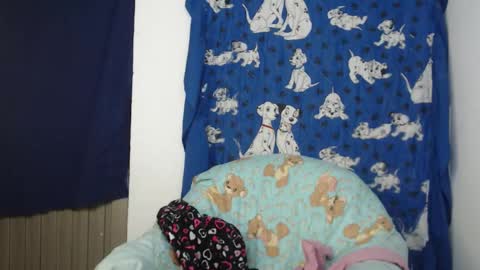 zafira_mayers online show from September 18, 4:25 am