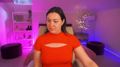 Zafiramoonn online show from April 22, 12:39 pm