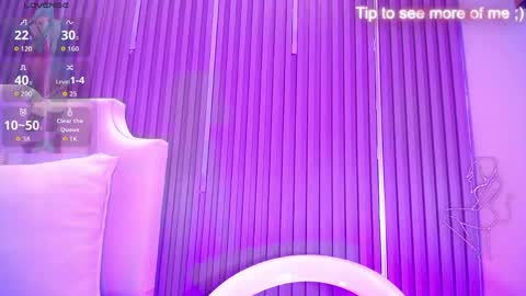 Zafiro online show from April 17, 4:37 am