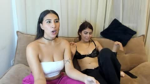 Snapshot of zafiro_lee chatting on June 5, 6:52 am zafiro_lee online show from June 5, 6:52 am
