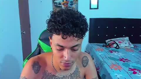 Snapshot of zafirocum chatting on June 20, 2:42 pm BiG Zafiro online show from June 20, 2:42 pm
