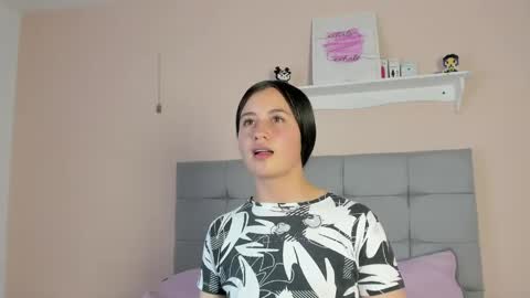 Zaida online show from April 22, 9:38 pm