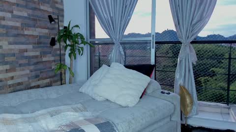 INSTAGRAM yormanfit7 online show from December 4, 10:51 pm