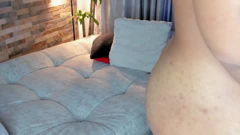 INSTAGRAM yormanfit7 online show from December 5, 5:15 am