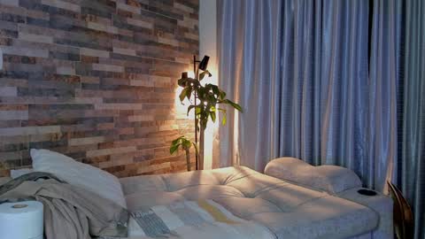 INSTAGRAM yormanfit7 online show from December 10, 9:23 am