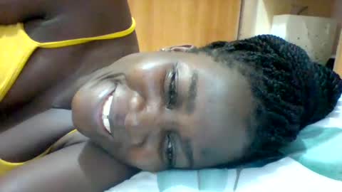 zainxxxx online show from February 11, 9:35 pm