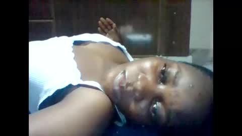 Snapshot of zainxxxx chatting on April 28, 11:21 pm zainxxxx online show from April 28, 11:21 pm