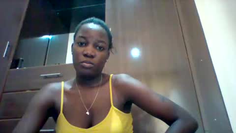 Snapshot of zainxxxx chatting on May 2, 9:14 am zainxxxx online show from May 2, 9:14 am