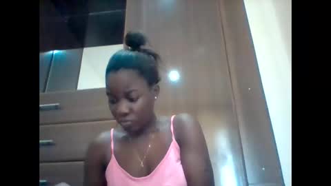 Snapshot of zainxxxx chatting on May 20, 8:42 am zainxxxx online show from May 20, 8:42 am