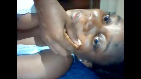 Snapshot of zainxxxx chatting on June 10, 8:08 pm zainxxxx online show from June 10, 8:08 pm