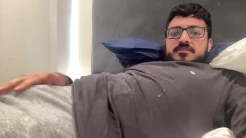 Snapshot of zakariyarashid545 chatting on September 10, 11:32 am Zak27 online show from September 10, 11:32 am