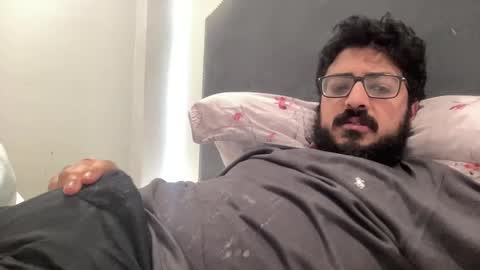 Snapshot of zakariyarashid545 chatting on November 1, 12:18 pm Zak27 online show from November 1, 12:18 pm