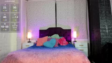 Snapshot of zamara_kleii chatting on September 9, 2:44 am Zamara Kleii online show from September 9, 2:44 am