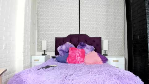 Snapshot of zamara_kleii chatting on November 8, 4:34 am Zamara Kleii online show from November 8, 4:34 am