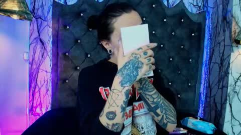 Snapshot of zami_escobar_of chatting on September 17, 6:42 pm online show from September 17, 6:42 pm