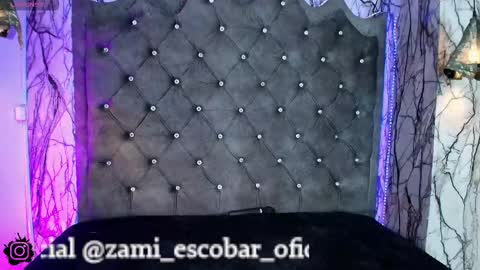 Snapshot of zami_escobar_of chatting on September 22, 8:33 pm online show from September 22, 8:33 pm