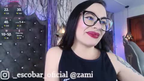 Snapshot of zami_escobar_of chatting on October 4, 7:12 pm online show from October 4, 7:12 pm