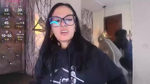 Snapshot of zami_escobar_of chatting on November 23, 6:30 pm online show from November 23, 6:30 pm