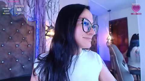 Snapshot of zami_escobar_of chatting on December 14, 5:51 pm online show from December 14, 5:51 pm