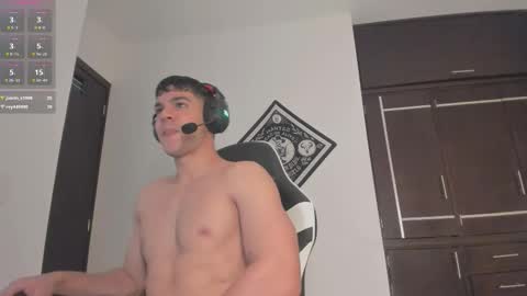 Snapshot of zamir_scott chatting on October 2, 9:44 pm zamir online show from October 2, 9:44 pm