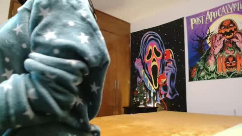 zandra6ghal online show from December 15, 5:44 am