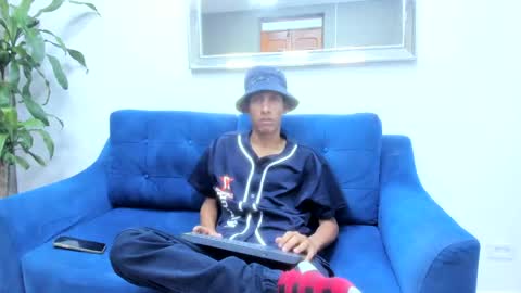 Snapshot of zane_belville chatting on May 13, 11:29 am Zane Belville online show from May 13, 11:29 am