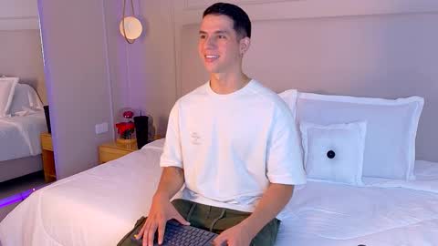 Zane Dawson online show from November 7, 4:56 am