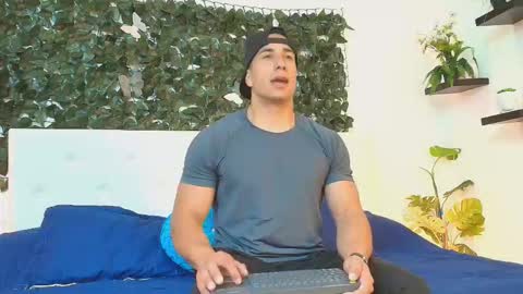 zanemaverick online show from October 13, 12:05 pm