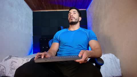 zanemaverick online show from May 11, 12:44 pm