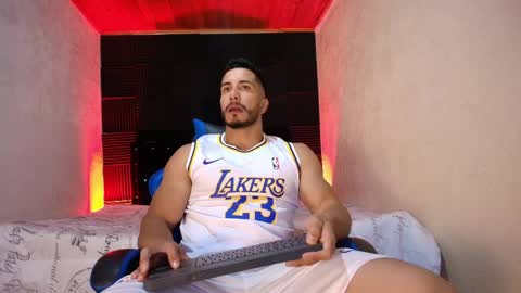 zanemaverick online show from May 16, 11:57 pm