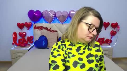 Snapshot of zannadreil chatting on February 8, 7:05 pm zannadreil online show from February 8, 7:05 pm