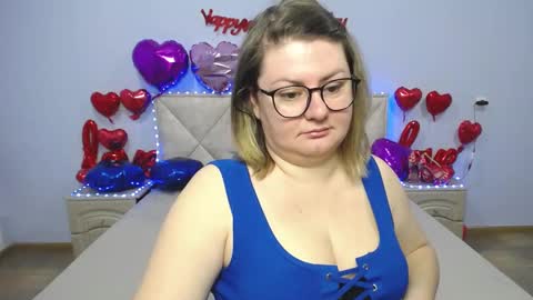 Snapshot of zannadreil chatting on February 18, 7:41 pm zannadreil online show from February 18, 7:41 pm