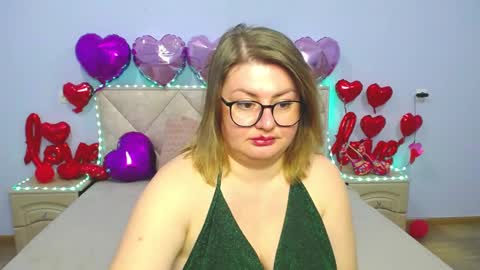 Snapshot of zannadreil chatting on February 27, 1:48 am zannadreil online show from February 27, 1:48 am