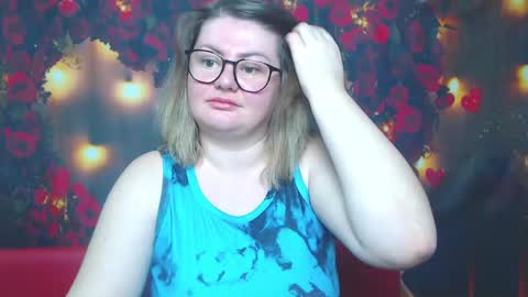 Snapshot of zannadreil chatting on March 9, 12:53 am zannadreil online show from March 9, 12:53 am