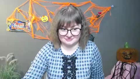 Snapshot of zannadreil chatting on October 31, 7:26 pm zannadreil online show from October 31, 7:26 pm