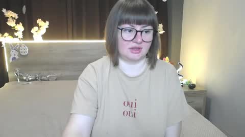 zannadreil online show from April 7, 6:41 pm