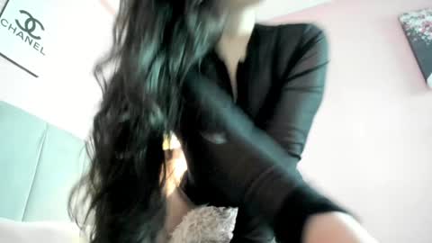 Snapshot of zara__sweet chatting on January 27, 4:11 pm Zara Sweet online show from January 27, 4:11 pm