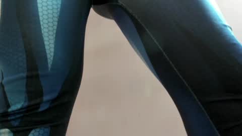 Snapshot of zara__sweet chatting on January 30, 3:51 pm Zara Sweet online show from January 30, 3:51 pm