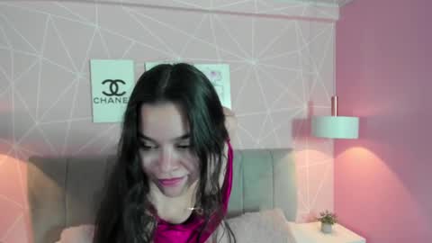 Snapshot of zara__sweet chatting on March 3, 3:42 pm Zara Sweet online show from March 3, 3:42 pm