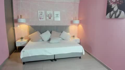 Snapshot of zara__sweet chatting on October 9, 1:09 pm Zara Sweet online show from October 9, 1:09 pm