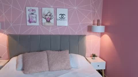 Snapshot of zara__sweet chatting on July 28, 6:20 pm Zara Sweet online show from July 28, 6:20 pm