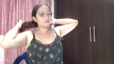 Zara Blaze  online show from January 17, 1:10 am