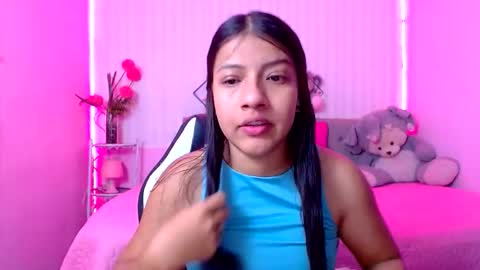 Zara online show from April 13, 12:10 pm