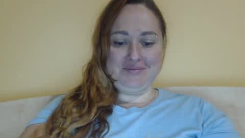 Snapshot of zara_red chatting on July 19, 10:08 am Kate. if im not here im here foxy red333 online show from July 19, 10:08 am