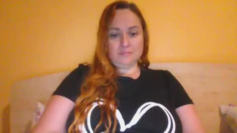 Snapshot of zara_red chatting on July 22, 1:03 pm Kate. if im not here im here foxy red333 online show from July 22, 1:03 pm