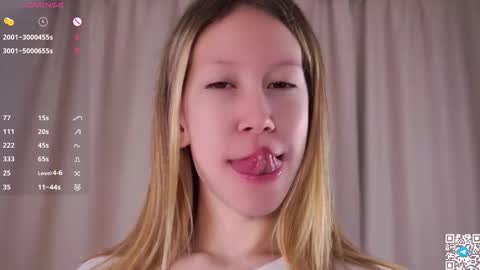 Snapshot of zara_shine chatting on November 2, 7:38 pm Criss online show from November 2, 7:38 pm