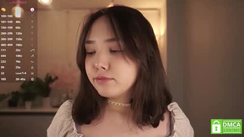 Snapshot of zara_shine chatting on December 1, 4:17 am Criss online show from December 1, 4:17 am