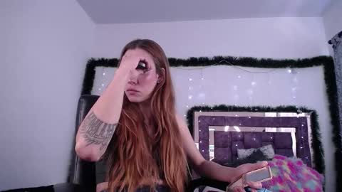 Snapshot of zaracollinx chatting on December 28, 5:46 pm Zara online show from December 28, 5:46 pm